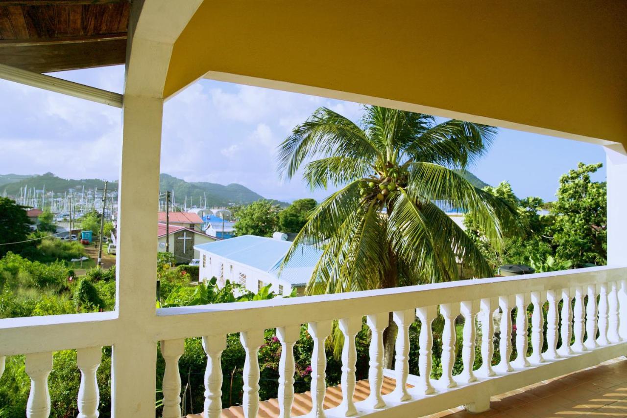 Tropical Breeze Vacation Home And Apartments Gros Islet Esterno foto